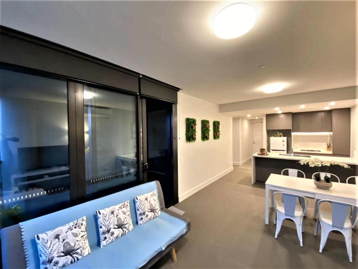 Parkside & City View In Sydney Olympic Park Bagian luar foto